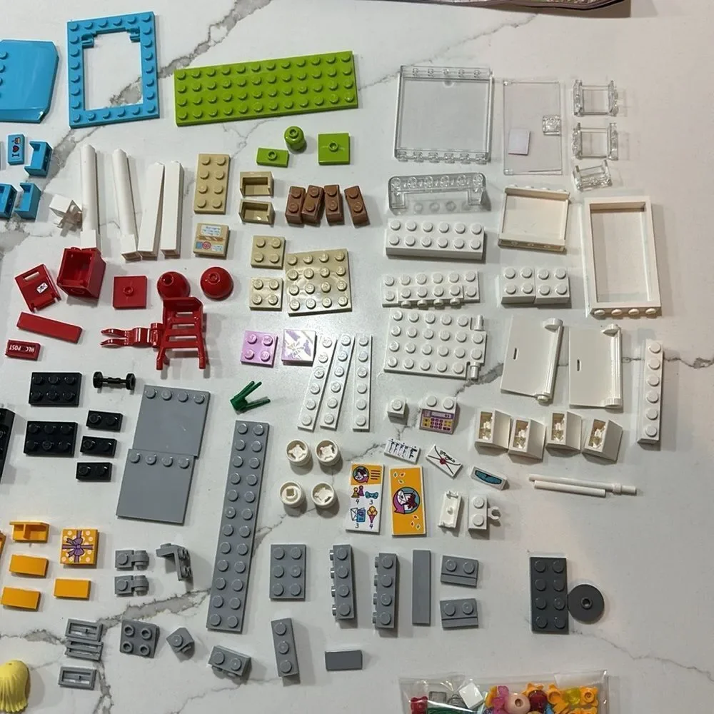 Lego euc friends
